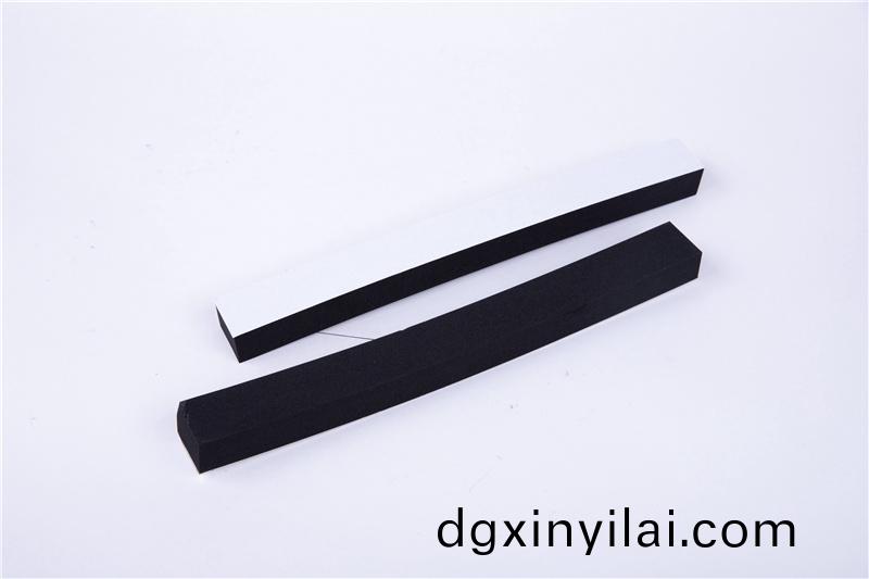 CR減(jian)震保(bao)溫(wen)條